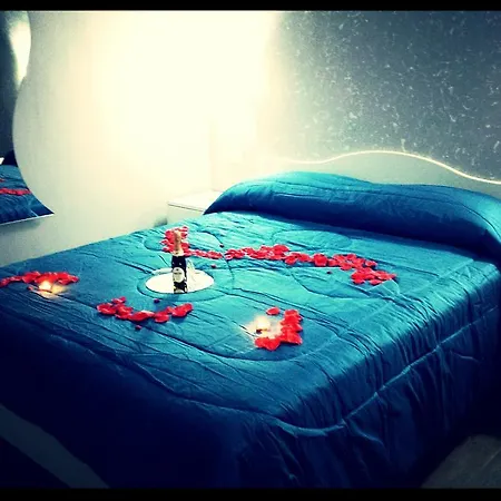 Paradise 3*