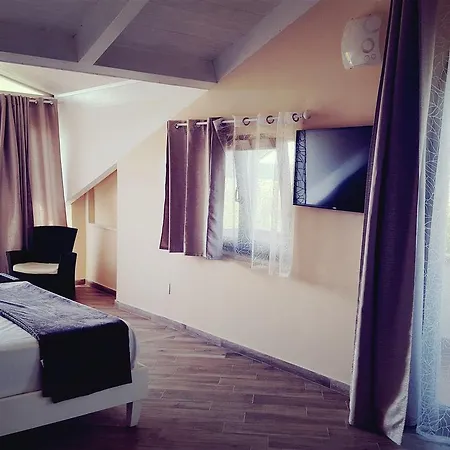 Paradise Bed & Breakfast